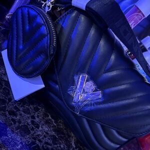 Hand bag